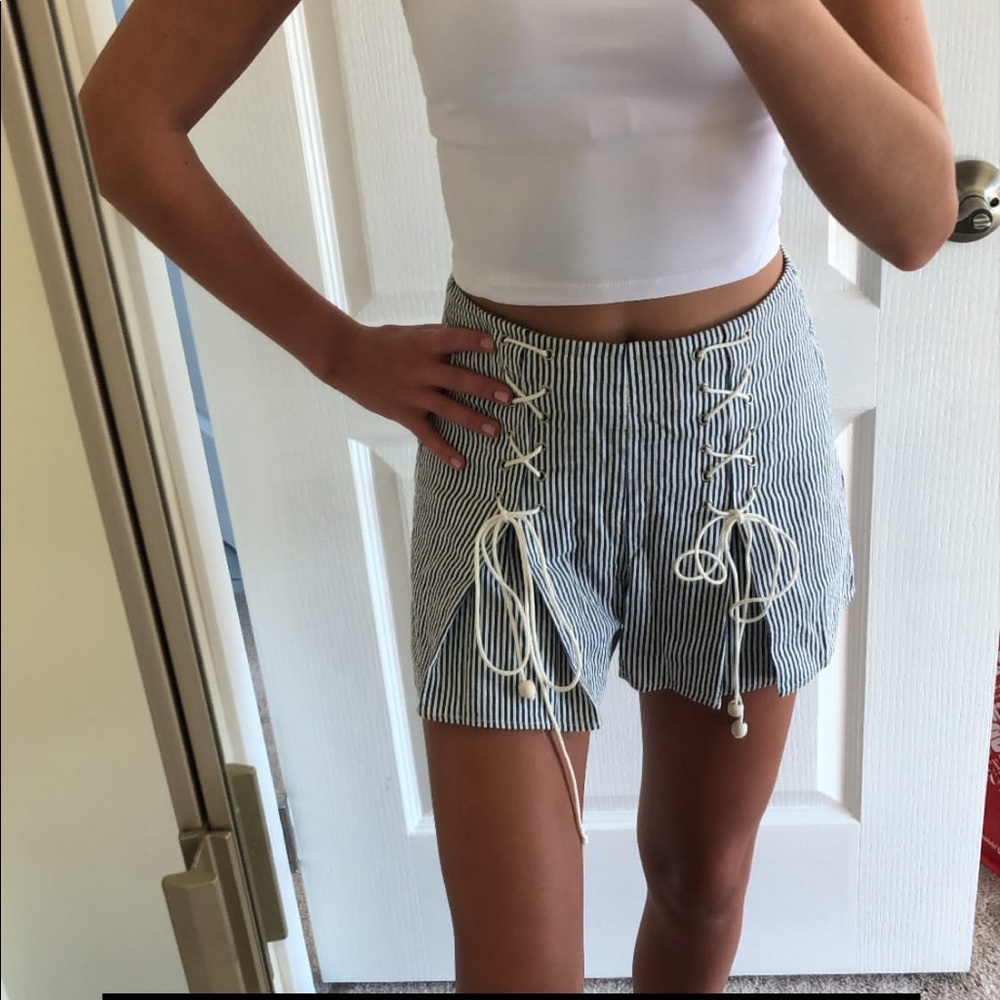 revolve tularosa shorts